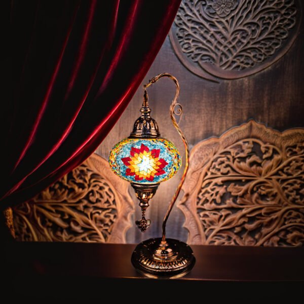 Swan Lamp (Rose Gold Base 10")